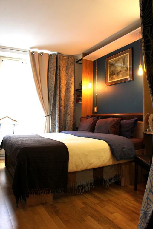 Private Room In A Parisian Homestay! - Close To It All! 部屋 写真
