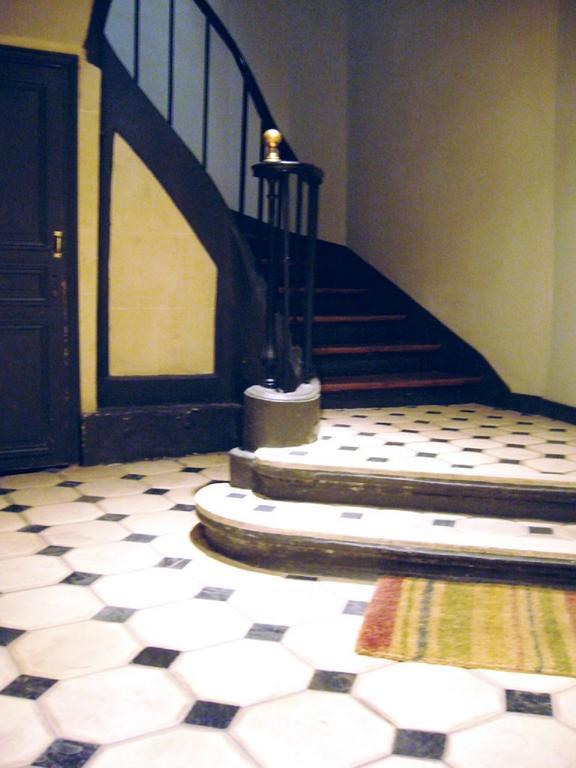 Private Room In A Parisian Homestay! - Close To It All! エクステリア 写真